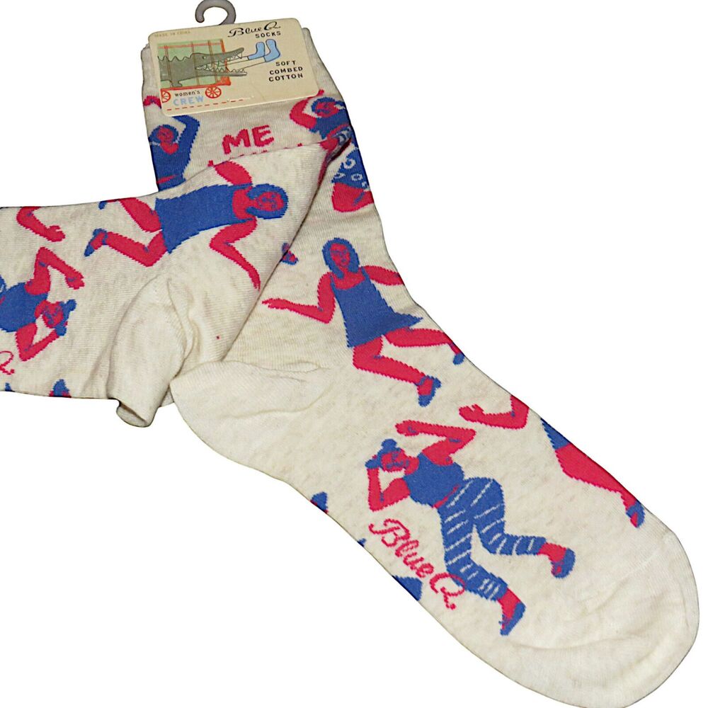 Blue Q ME WHEN MY SONG COMES ON Fun Dancing Party Club Soft Combed Cotton Socks